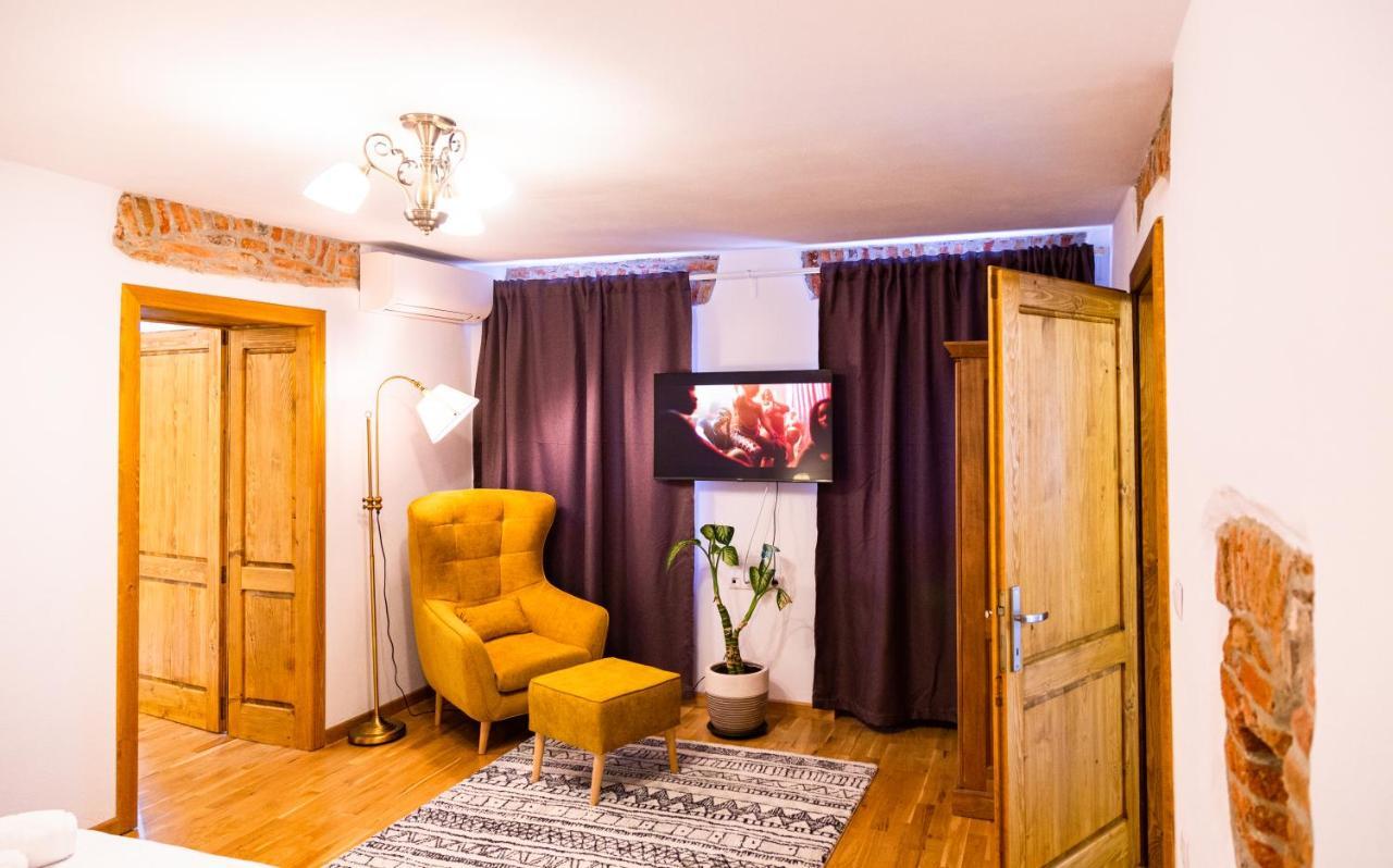Stone Way Apartment シビウ エクステリア 写真