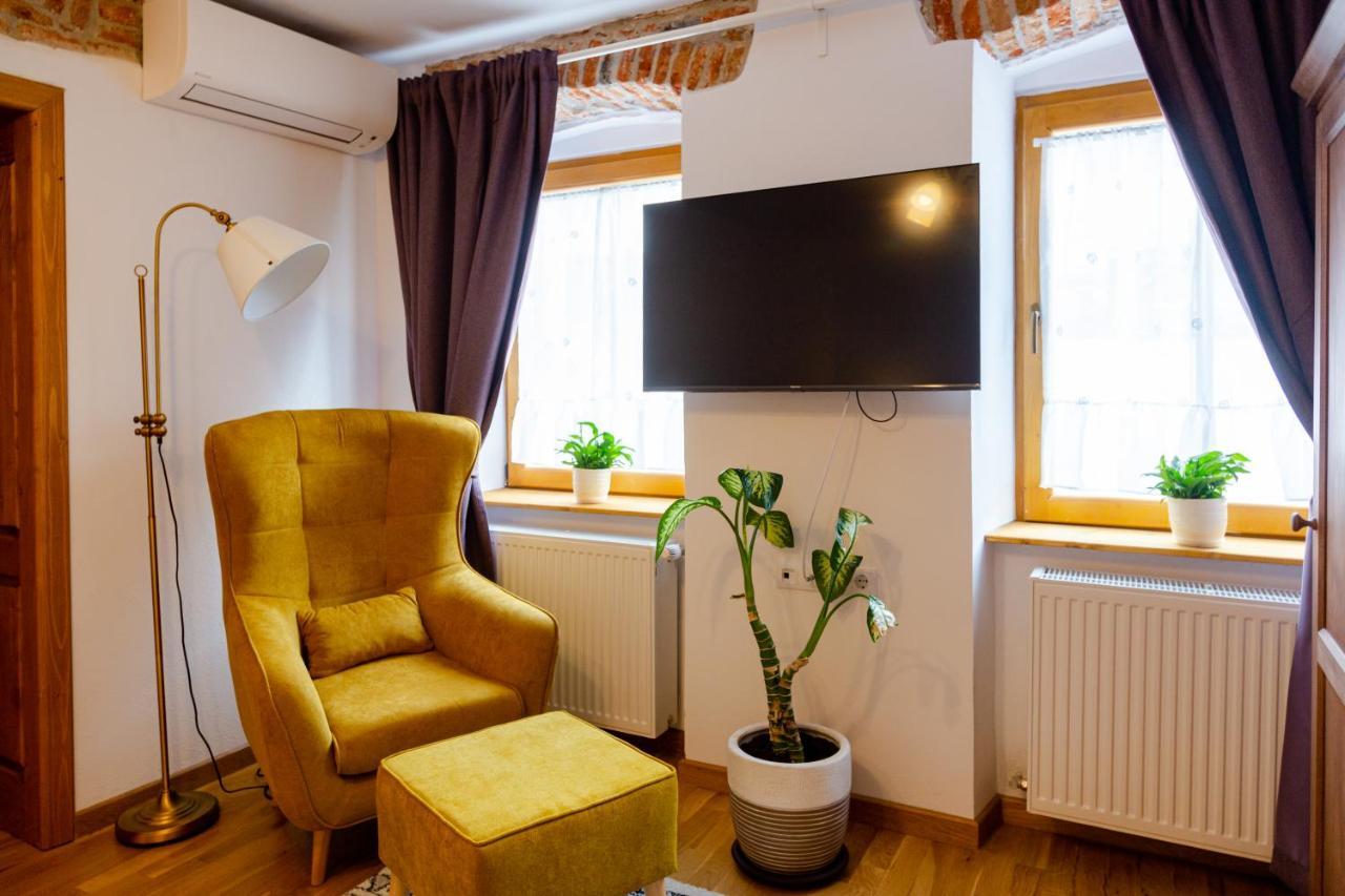 Stone Way Apartment シビウ エクステリア 写真