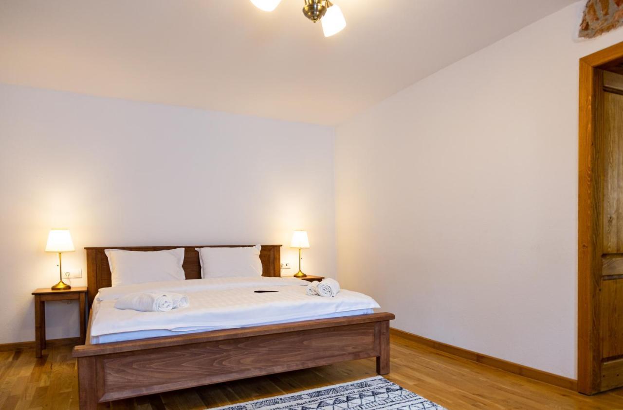 Stone Way Apartment シビウ エクステリア 写真